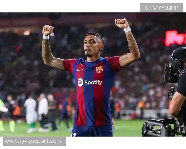 佩德里因肠胃炎缺席训练拉菲尼亚完成部分训练状态良好